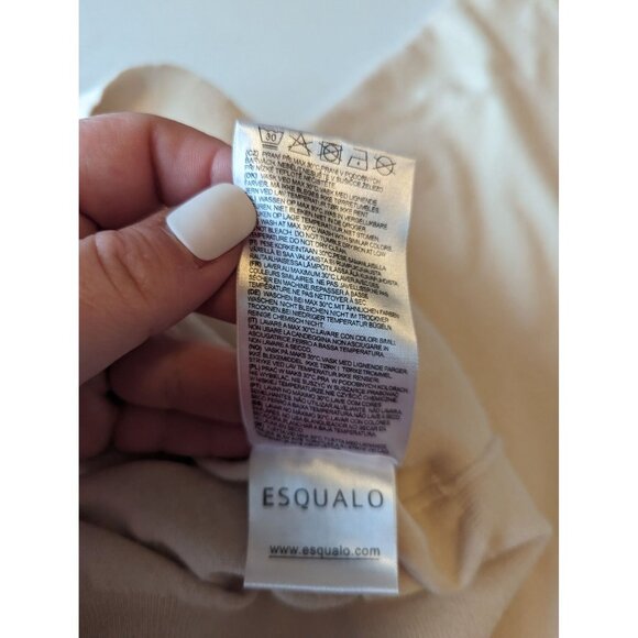 Esqualo Small Boxy Basic Knit Sweater Ivory Classic, minimalist - Picture 6 of 6